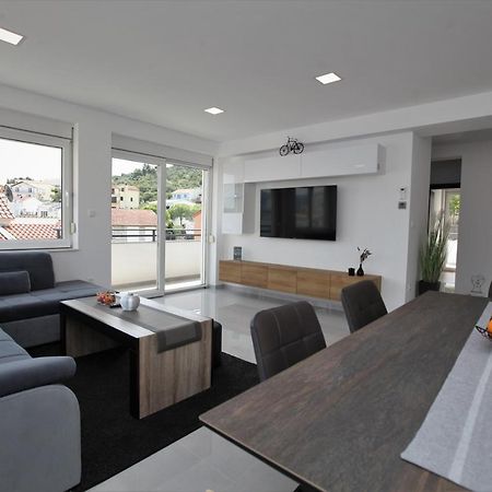Apartmani Ive Trogir Extérieur photo