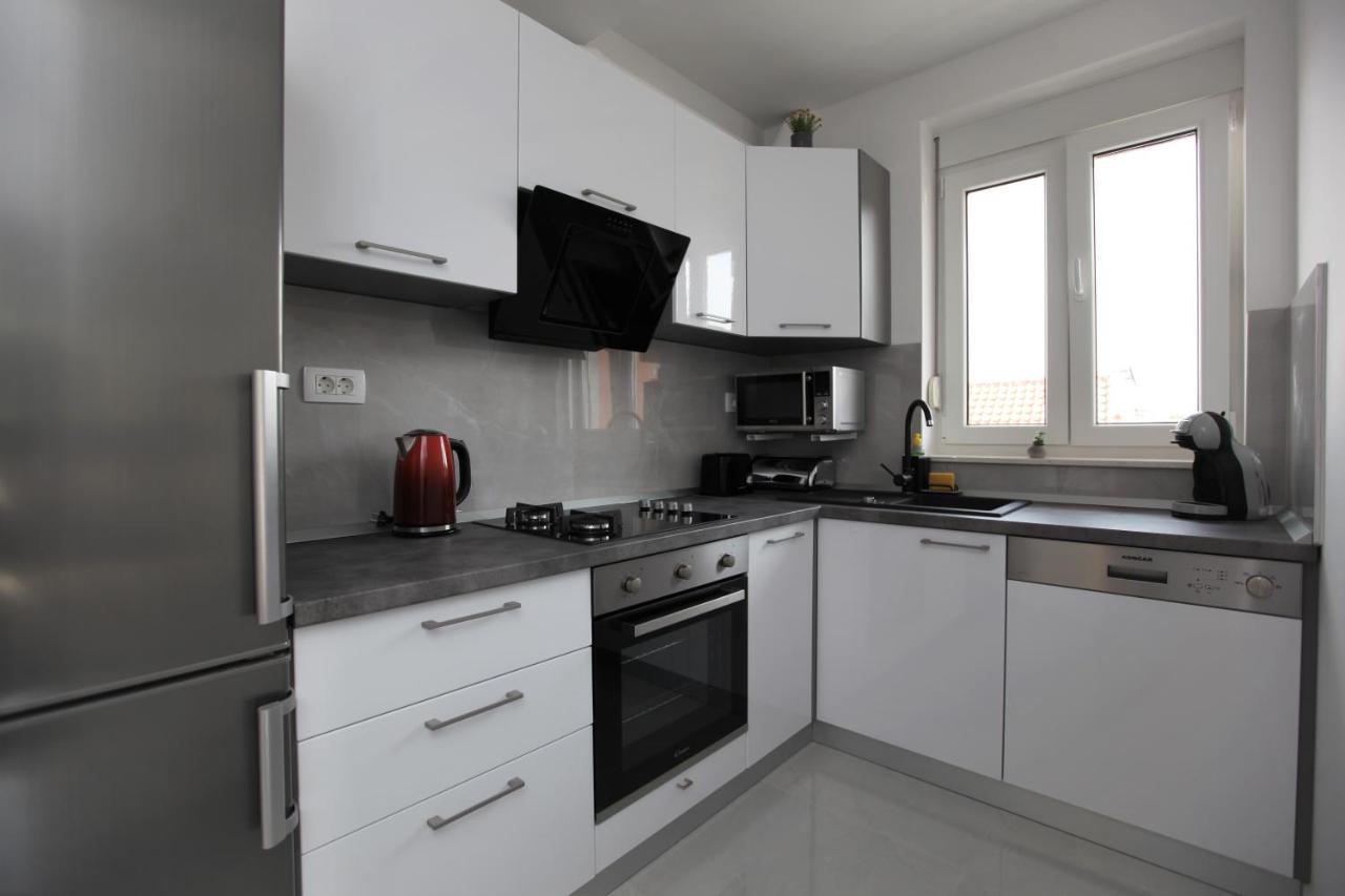 Apartmani Ive Trogir Extérieur photo