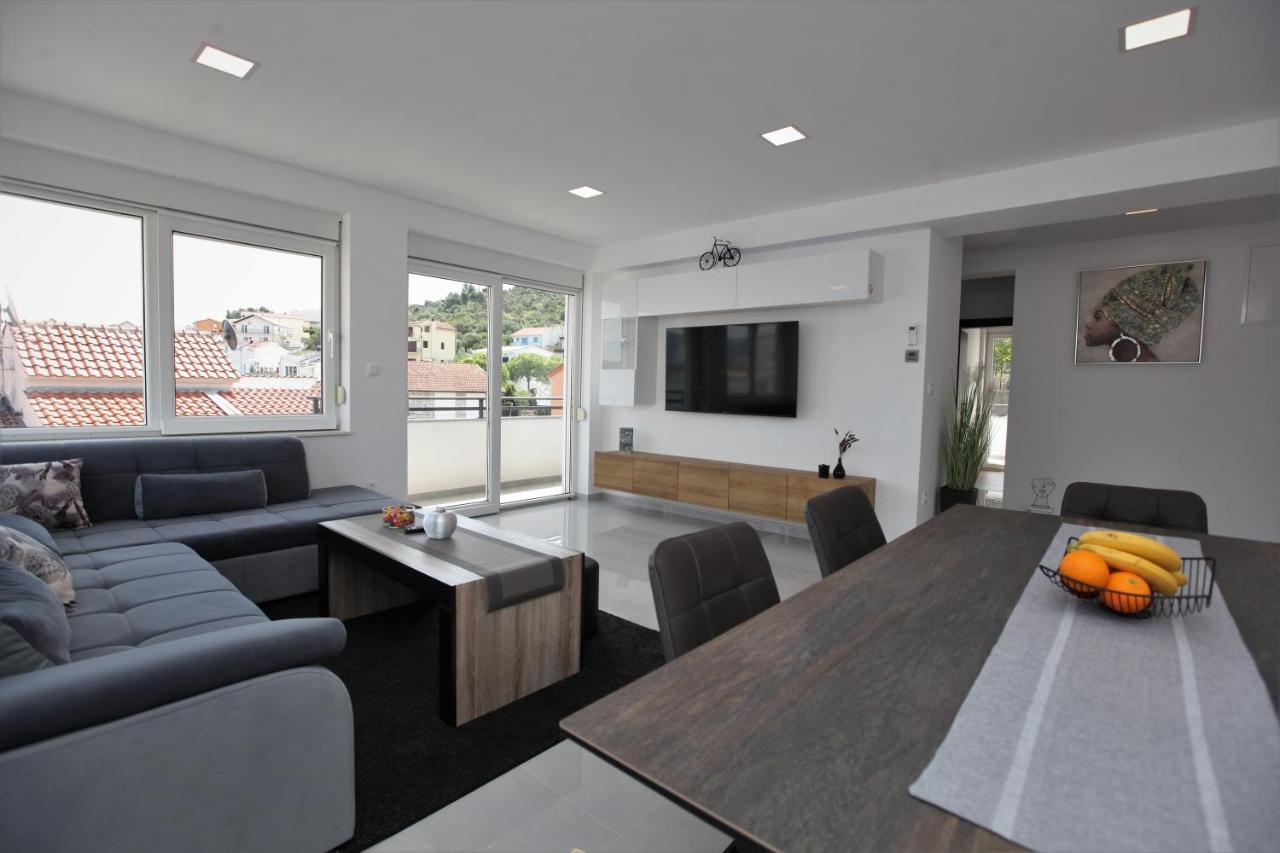 Apartmani Ive Trogir Extérieur photo