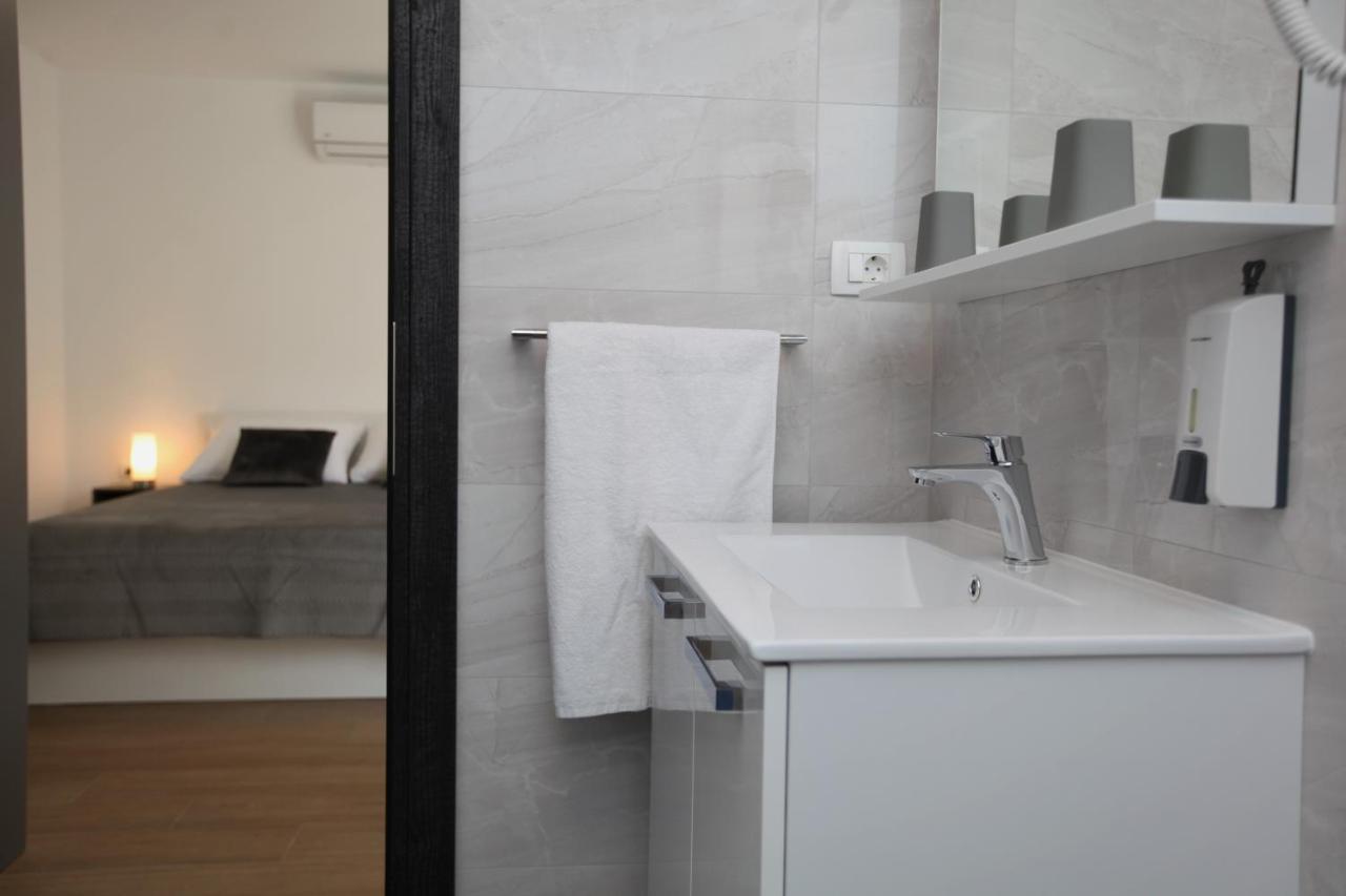 Apartmani Ive Trogir Extérieur photo