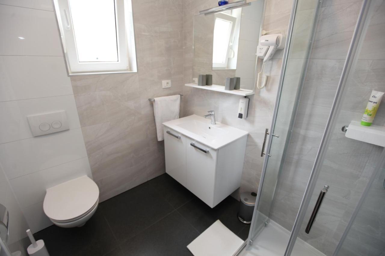 Apartmani Ive Trogir Extérieur photo